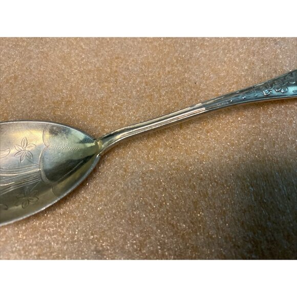 Antique Silver Berry Preserves Etched Floral Spoon Marked Acceptable Condition - Picture 7 of 12